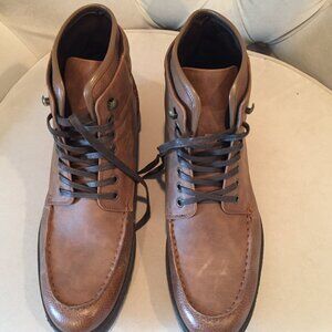 Men's Size 10.5 M chukka boots.  Man mad materials . Never worn